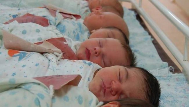 Численность населения Азербайджана: мальчиков больше рождается