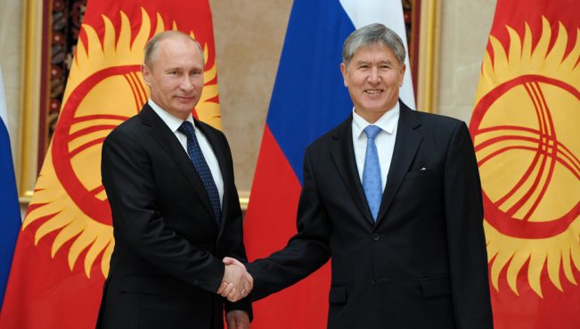 Кыргызский эксперт: «Вступление в ЕАЭС для нас было спасением от катастрофы и революции»