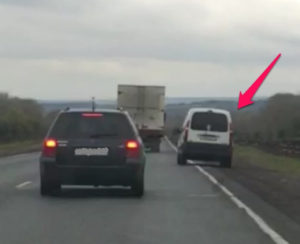 В Чувашии пьяная женщина-водитель напугала водителей манерой езды‍