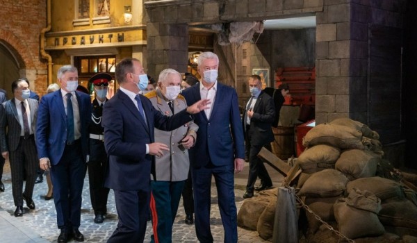99-летний герой Битвы за Москву одним из первых посетил новую экспозицию Музея Победы