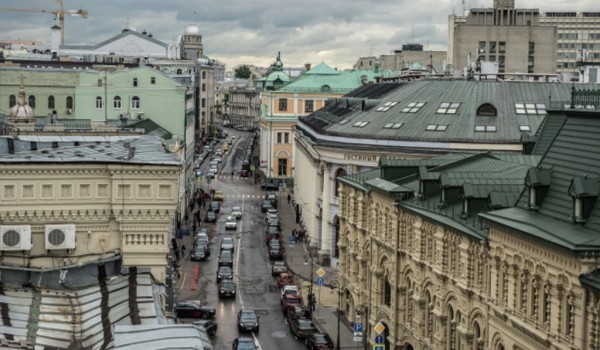 Город выставил на продажу два нежилых здания в центре Москвы